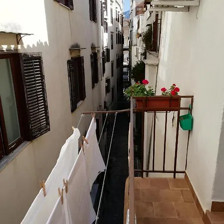Casa Annuccia Ai Quattro Canti Di Citta *